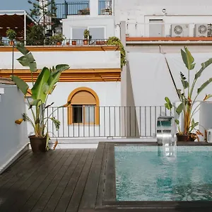 Lujoso Con Piscina Compartida 3 , Seville Spain
