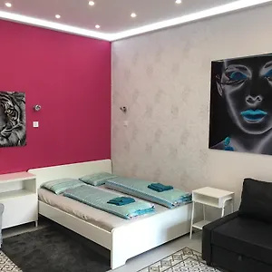 Diana's Charming At The Buda Castle Apartamento Budapest